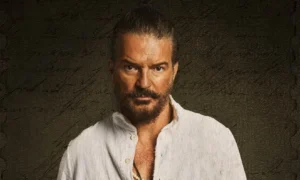 Ricardo Arjona adelanta parte de su nuevo disco.