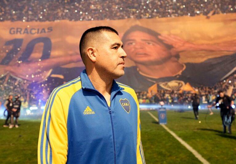 Juan Román Riquelme se despidió