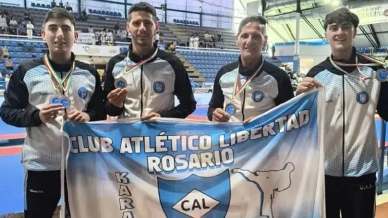 Rosarinos obtuvieron medallas de oro en el Mundial de Karate