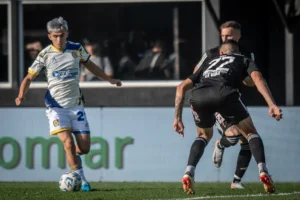 Central empató con suplentes ante Riestra.