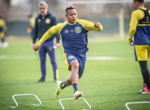 Central enfrenta a Boca por la fecha 13.