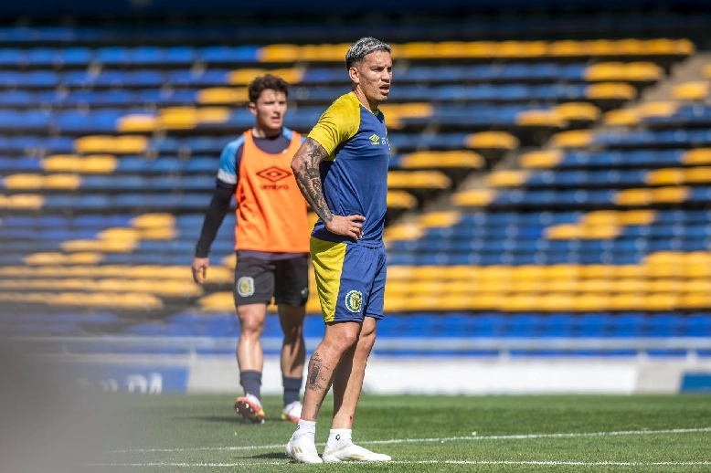 El equipo de Matías Lequi busca reposicionarse en la tabla y quiere sumar ante Talleres. El canalla sale con varias modificaciones por lesiones.