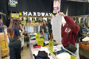 arrancó el Rosario Outlet