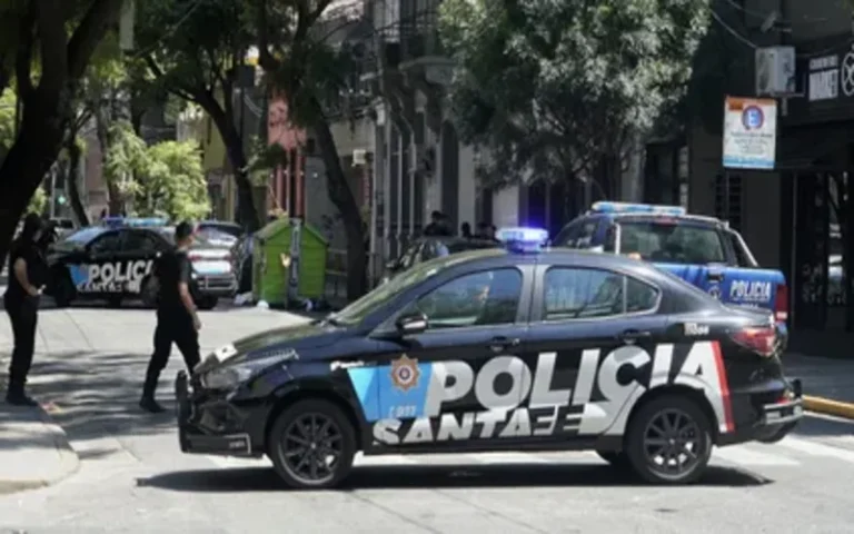 Rosario Un hombre se descompensó y falleció en pleno centro