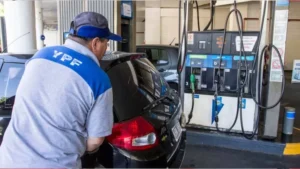 Estación de servicio en Rosario con nuevo aumento de combustibles