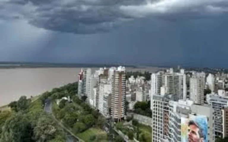 Rosario otra vez bajo alerta por tormentas