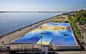 Rosario celebra el arte con una intervención artística en el Parque España.