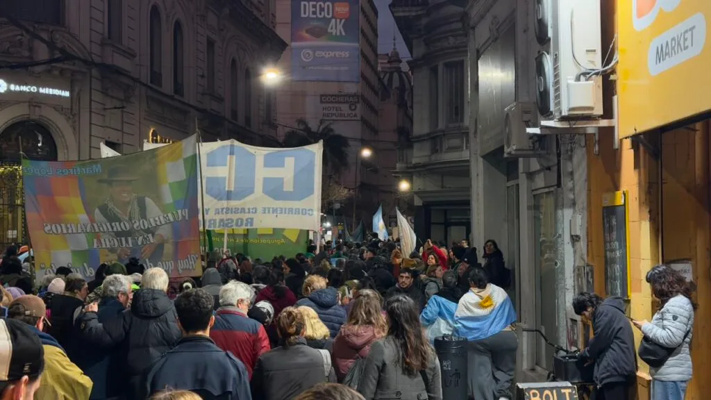 Rosario impulsa protocolo para proteger patrimonio en marchas