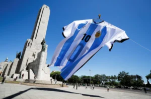 Turismo silver: por qué Rosario se consolida como una ciudad ideal para este tipo de viajes
