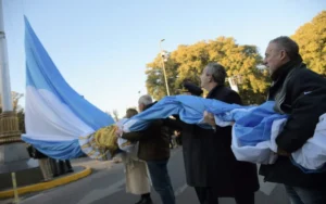 Rosario también tuvo acto por el 9 de Julio