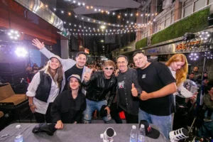 Más de 200 mil personas en la noche de las peatonales