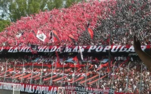Sanción a Newell’s: dos partidos sin banderas en la popular