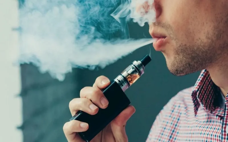 Santa Fe avanza para controlar el uso del vapeo mediante la ley