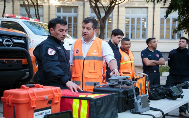 Santa Fe envió un equipo especializado en rescate a Chubut para colaborar en la búsqueda de la pareja desaparecida