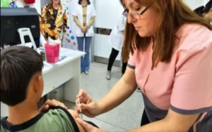 Santa Fe volverá a vacunar en las escuelas
