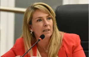 Sesión del Concejo y debate político en Santa Fe