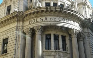La Bolsa respalda el plan de Pullaro para accesos a puertos