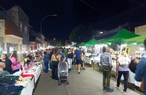 Multitudinaria jornada de "La Noche en mi Barrio".