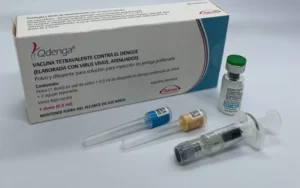 Se normaliza la llegada de vacunas contra el dengue en farmacias de Rosario