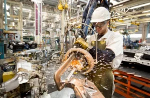 Se perdieron casi 40 mil puestos de trabajo en el sector manufacturero