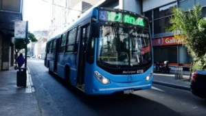 Rosario: el boleto de colectivo debería costar $1.423,44