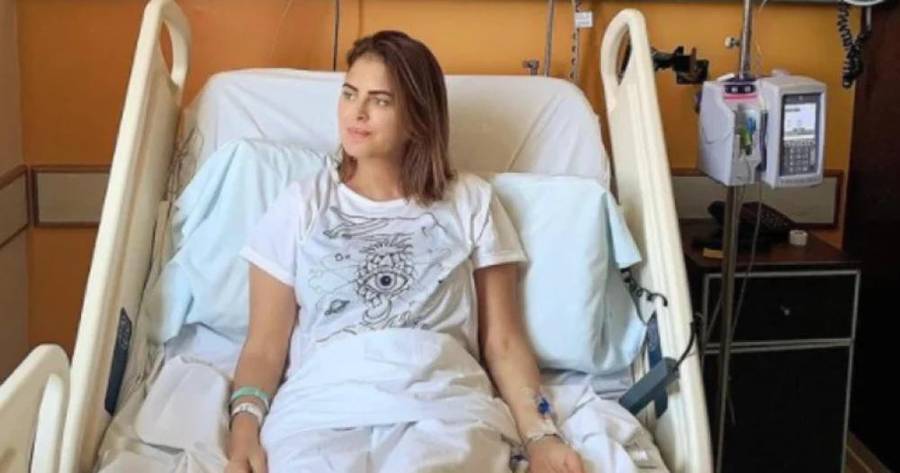 La modelo rosarina manifestó que ingresó al hospital el jueves pasado para realizarse diálisis y probar una medicación nueva. "Empecé otro camino que me tiene entusiasmada", dijo.