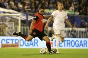 Newell's perdió 1 a 0 con Vélez en Liniers