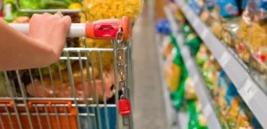 Bajó el consumo en supermercados en mayo