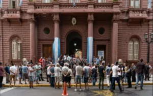Taxistas se manifestaron en contra de UBER