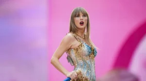 Taylor Swift consigue la gira más taquillera de la historia.