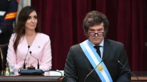 Javier Milei y Victoria Villarruel en la Asamblea Legislativa