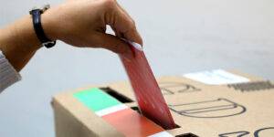 Termina la campaña y empiezan los comicios para este domingo.