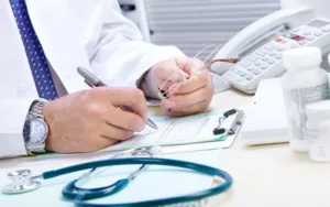 Una mujer logró que la obra social le provea un medicamento