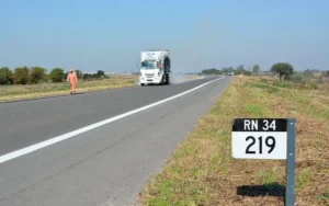 Trágico choque entre dos camiones dejó un muerto en la ruta 34