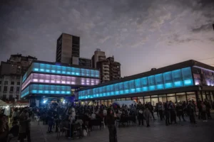 Transmitirán el partido de Argentina en el centro Fontanarrosa