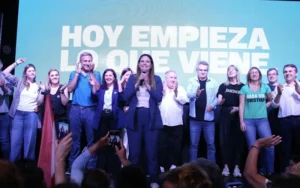 Tras la derrota, Caren Tepp llamó a Fuerza Patria a no bajar los brazos.