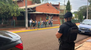 Escuela santafesina con controles de seguridad