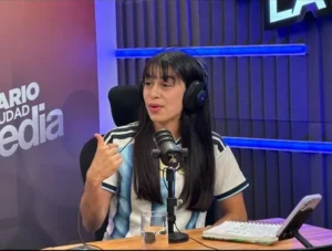 GINA PUGLISI EN LOS ESTUDIOS DE ROSARIOLACIUDAD MEDIA