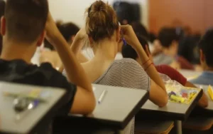 Tres de cada diez alumnos ricos no alcanzan el nivel mínimo de lectura