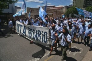 UTA Rosario no definió si se adhiere al paro general de la CGT