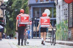 Uber acordó la compra PedidosYa