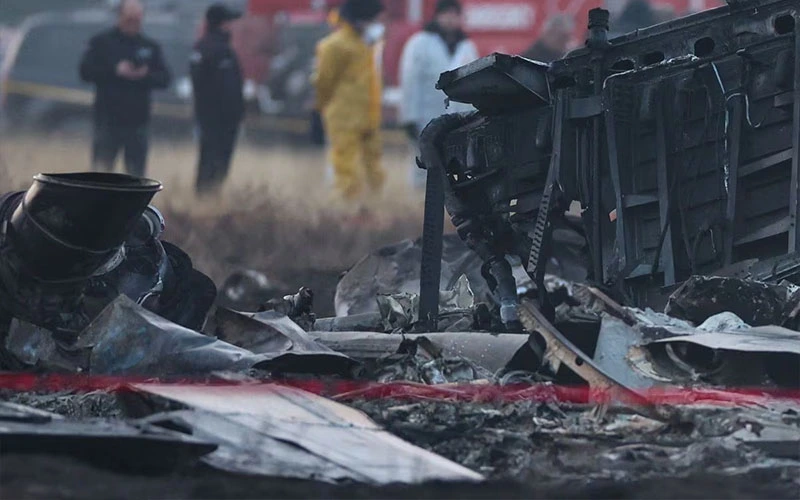Un avión militar turco cayó en Georgia y dejó 20 muertos.