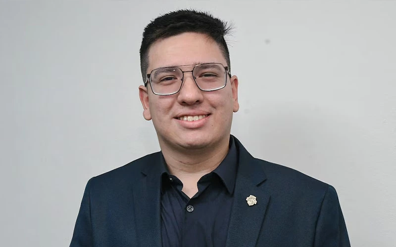 Un concejal denunciado por extorsión sexual vuelve a asumir en Salta.