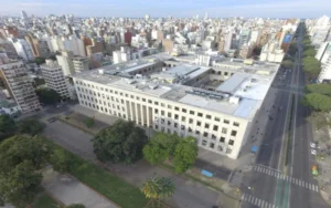 Un padre no podrá ir a la cancha si no se comunica con sus hijos