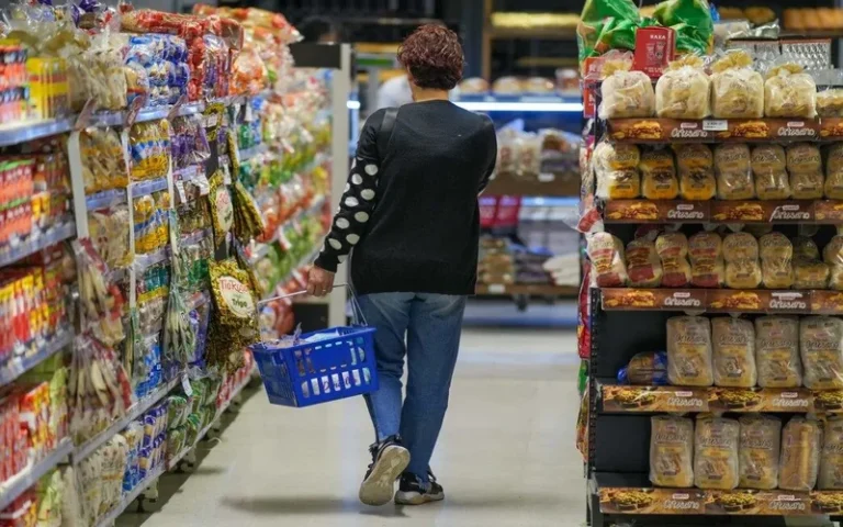 Una familia necesitó $1.176.852 en septiembre para no ser pobre