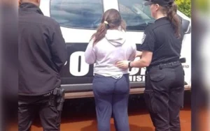 Usó la tarjeta de un jubilado durante diez años y fue detenida.