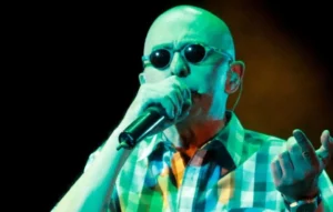El Indio Solari en vivo, imagen de archivo