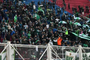Volvió a jugarse un partido con las dos hinchadas en CABA