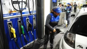 baja la nafta y el gasoil en mayo