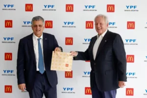 YPF y McDonald’s se unen y abrirán locales en estaciones de servicio